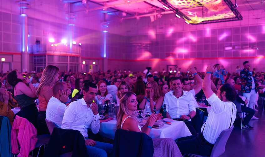 JYSK celebrates employees with parties